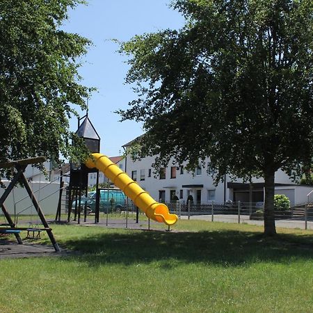 Gemuetliches & Schoenes Apartment Ихенхаузен Экстерьер фото